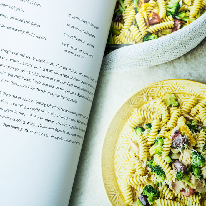 7 Ways by Jamie Oliver hardback cookbook - back cover
