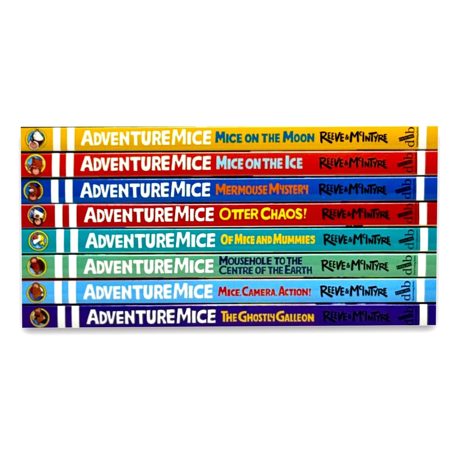 Adventuremice: Otter Chaos paperback book cover by Philip Reeve and Sarah McIntyre