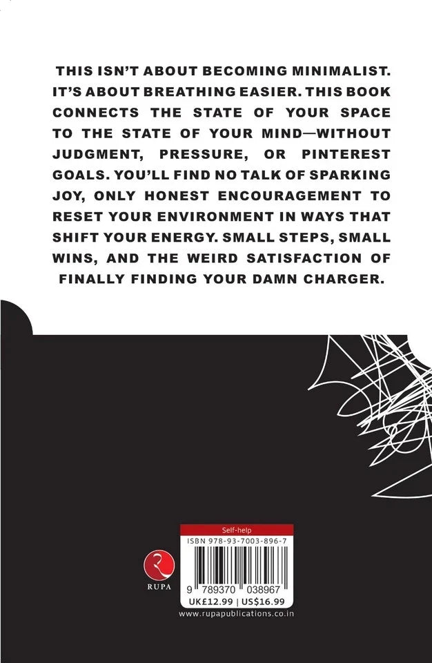 Decluttering Isn't Therapy But It Helps by Clara Wren - Paperback spine and edge view