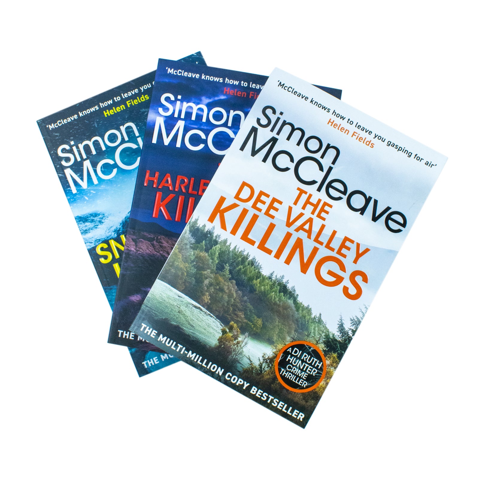 Paperback covers of the DI Ruth Hunter crime series by Simon McCleave, North Wales set crime thrillers