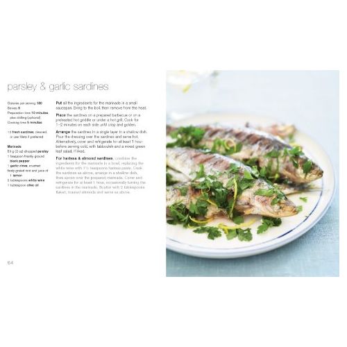 Hamlyn All Colour Cookery 200 Low Calorie Recipes inside page showing colour recipe photograph
