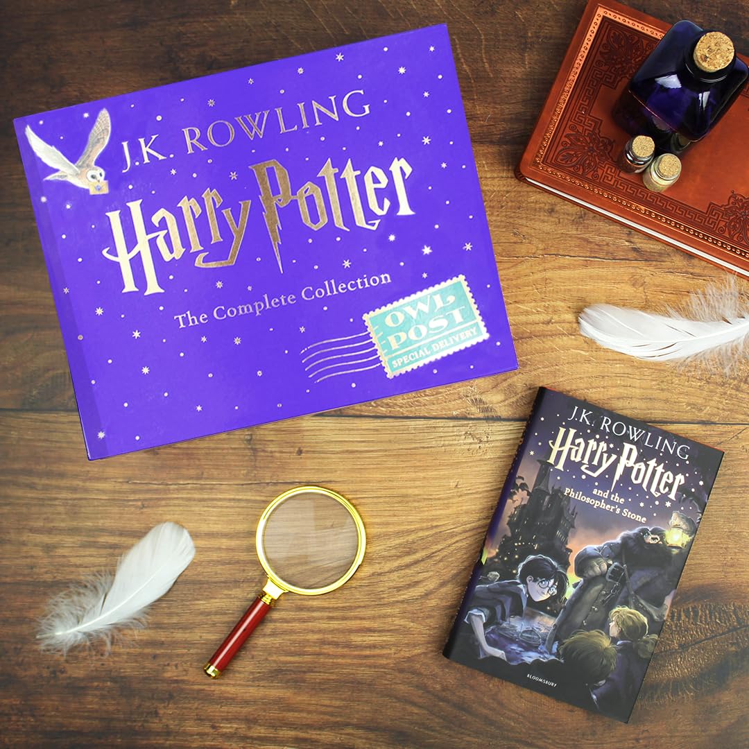 Harry Potter 7 book hardback collection in owl-themed storage case