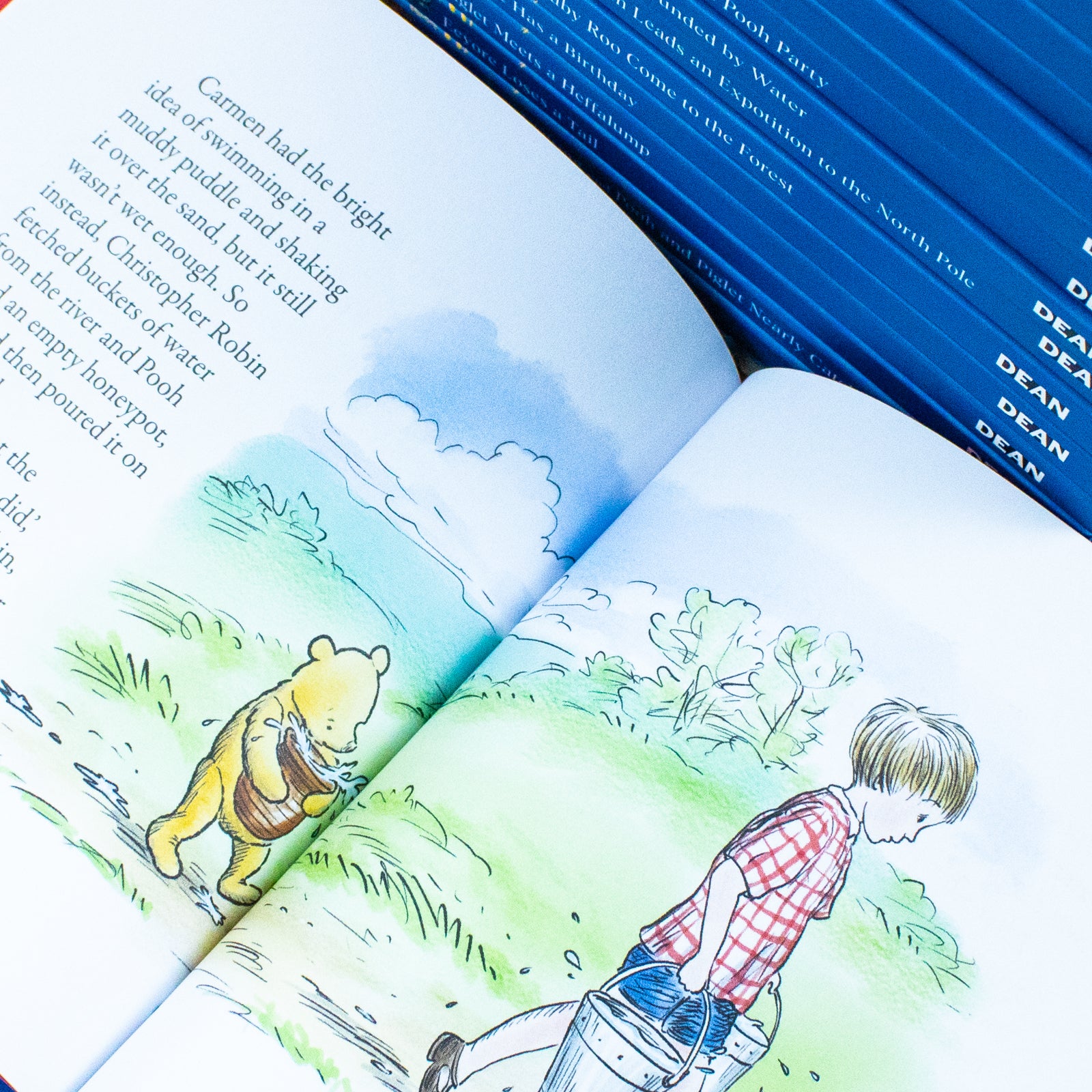 Winnie-the-Pooh Classic Story Collection 30 Book Box Set by A.A. Milne - Hardback children's boxed set featuring Pooh, Piglet, Eeyore, Tigger, Kanga and Roo